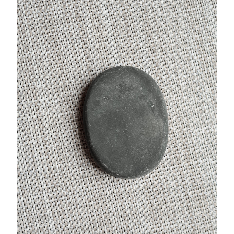 Масажний камінь SPA Базальт 7х6х2.6 см Камінь для масажу тіла Середній базальтовий камінь для масажу